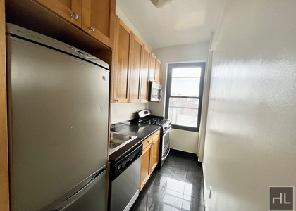 Second Avenue - Photo 1