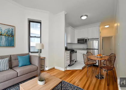 East 38 Street - Photo 1