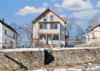 10 Summit Street - Photo 1