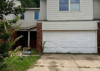 216 Creek Cove Drive - Photo 1