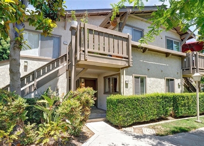 99 Rockwood - Photo 1