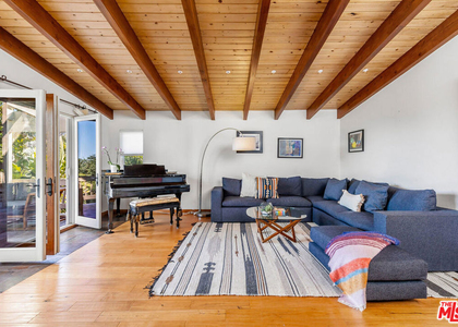 2716 Halsey Road - Photo 1