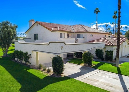 270 Vista Royale Circle E - Photo 1