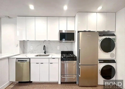 299 East 11th Street - Photo 1