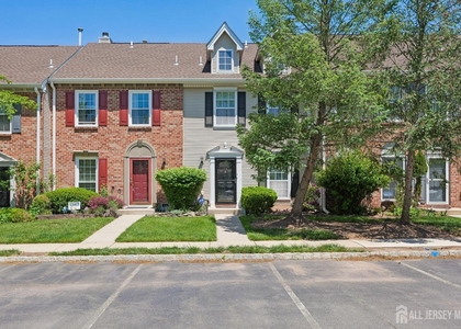 79-79 Chelsea Court - Photo 1