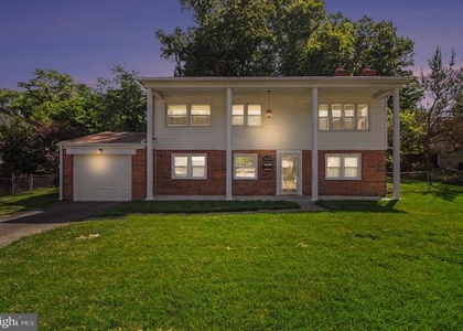 4522 Glendale Road - Photo 1