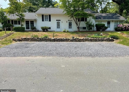 216 Maple Street - Photo 1
