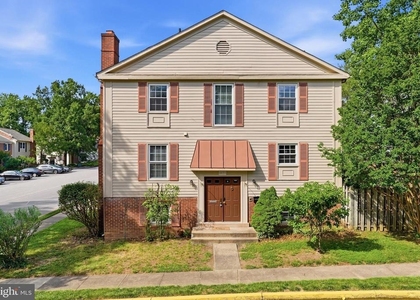 8031 Sleepy View Lane - Photo 1