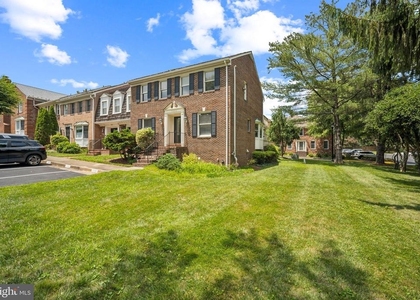 7330 Lewinsville Park Court - Photo 1