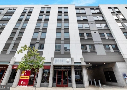 815 Arch Street - Photo 1