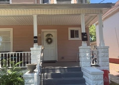 730 E Montrose Street - Photo 1