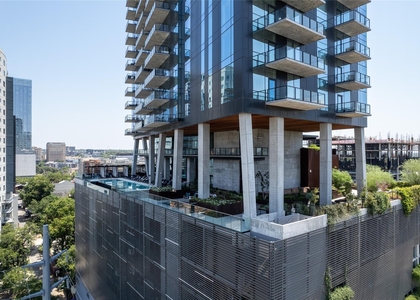 70 Rainey St - Photo 1