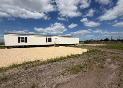 116 Mazatlan Dr - Photo 1