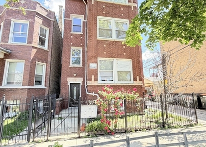2415 N Hamlin Avenue - Photo 1