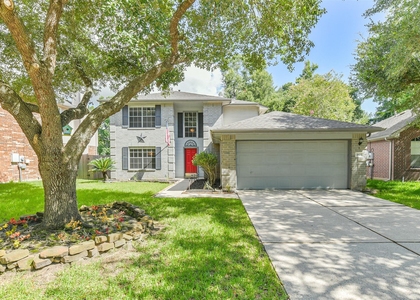1623 Stonehaven Village Circle - Photo 1