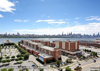 1102 City - Photo 1