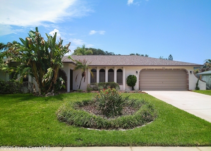 530 Rio Lane - Photo 1