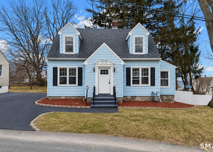 37 Byrneside Avenue - Photo 1
