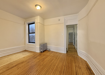 East 12th Street - Photo 1