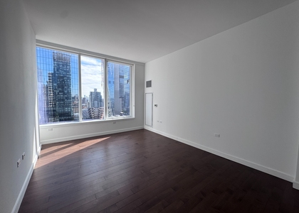 West 36th Street - Photo 1