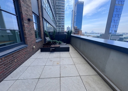 West 38th Street - Photo 1