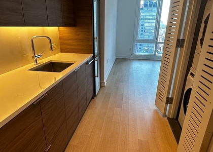West 38th Street - Photo 1