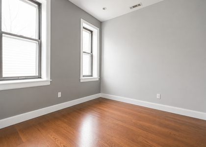 269 Kosciuszko Street - Photo 1
