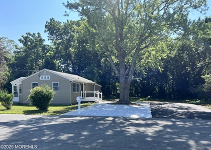 115 Parker Avenue - Photo 1