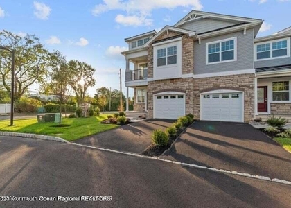 221 Brighton Avenue - Photo 1