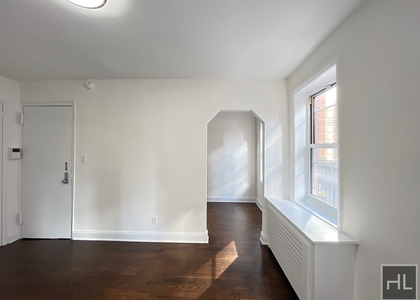 Second Avenue - Photo 1