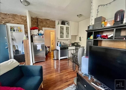 East 11 Street - Photo 1