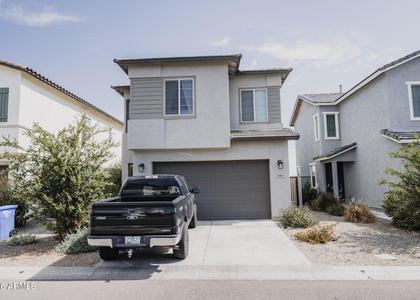 9403 E Solina Avenue - Photo 1