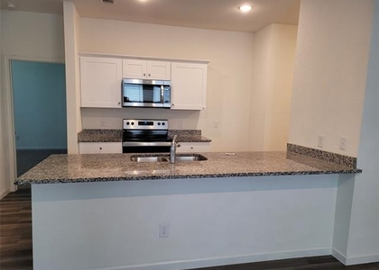 816 Juniper Street - Photo 1