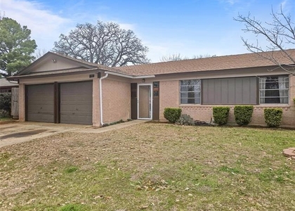 701 Idlewilde Drive - Photo 1