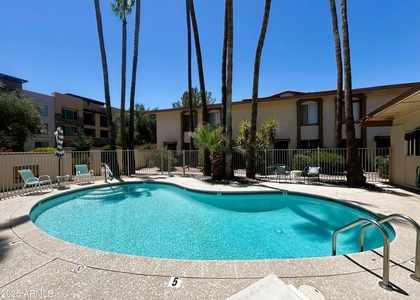 4846 N Woodmere Fairway -- - Photo 1