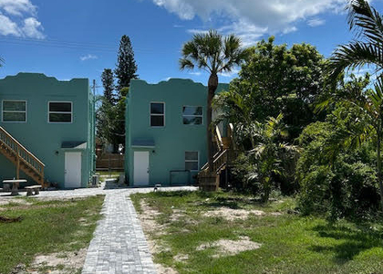 514 S K Street - Photo 1