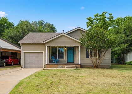751 Iowa Street - Photo 1