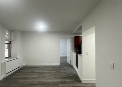 W 34th Street - Photo 1