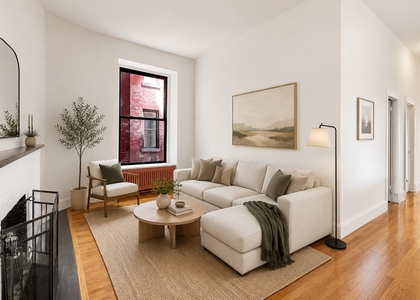 Madison Ave - Photo 1