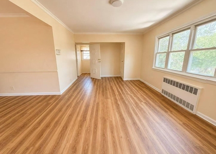 61-32 172nd - Photo 1
