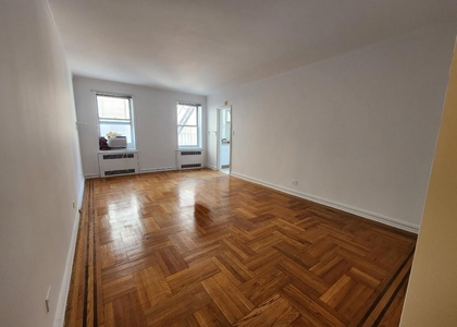 65-41 Booth Street - Photo 1
