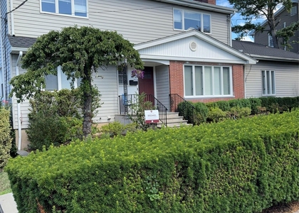 119 Park Avenue - Photo 1