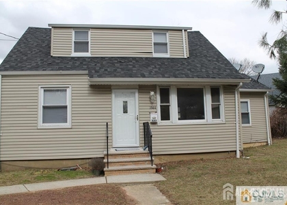 323 9th Street - Photo 1