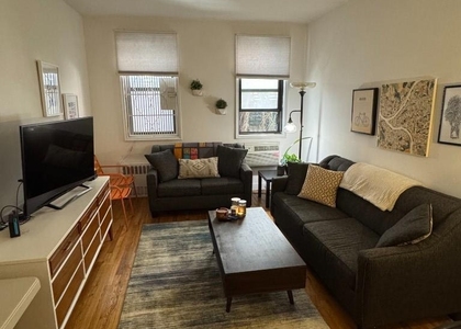 171 E 77th Street - Photo 1