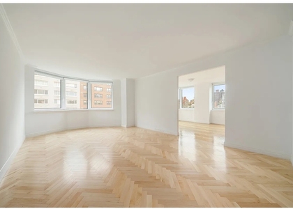 188 E 78th Street - Photo 1