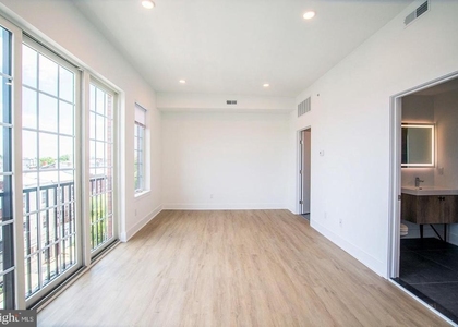 1324 Frankford Avenue - Photo 1