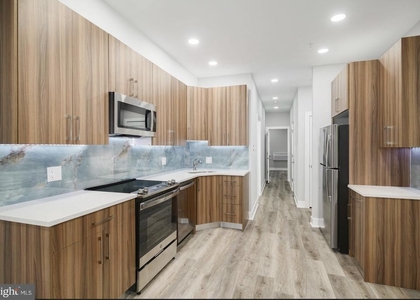 2950 Kensington Avenue - Photo 1