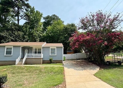 2600 Courier Court - Photo 1