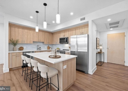 650 Montgomery Avenue - Photo 1