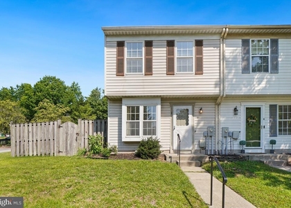 2 Chelmsford Court - Photo 1
